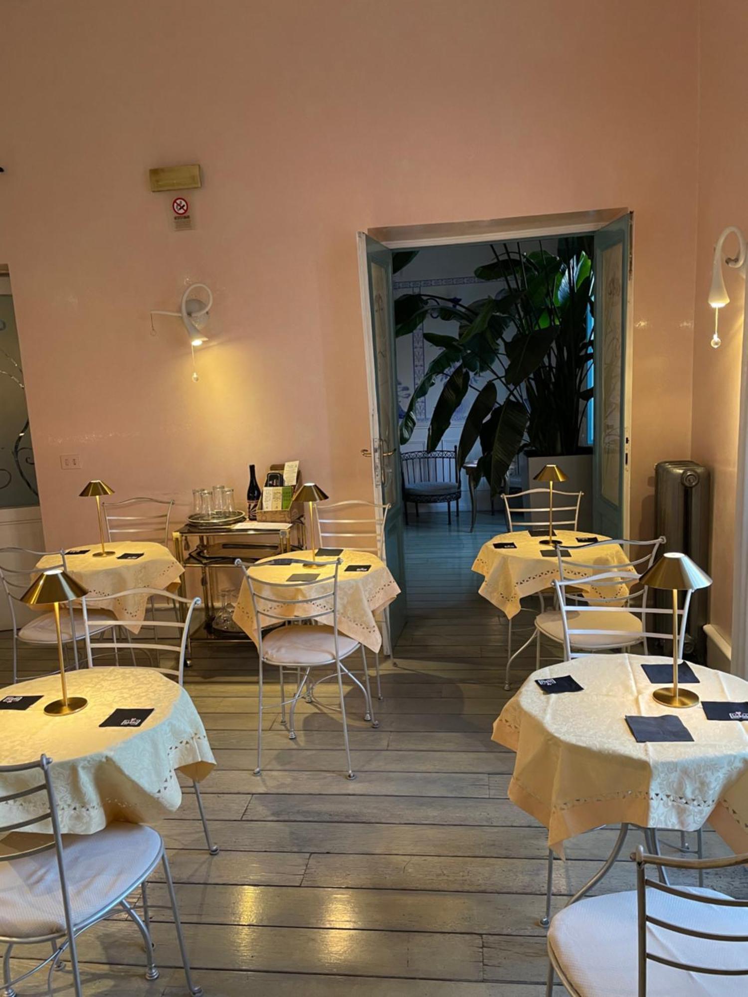 Lilium Boutique Hotel Roma Ngoại thất bức ảnh